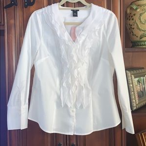 NWT Classy Ann Taylor White Button ruffle blouse